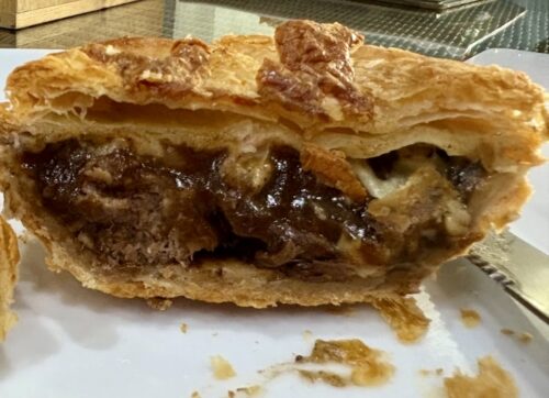 aussie chunky beef pie